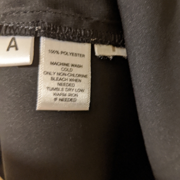 Ann Taylor Loft size Large sheer ruffle blouse - Picture 5 of 5